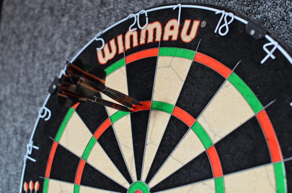 al3x92 darts 3895863 1920